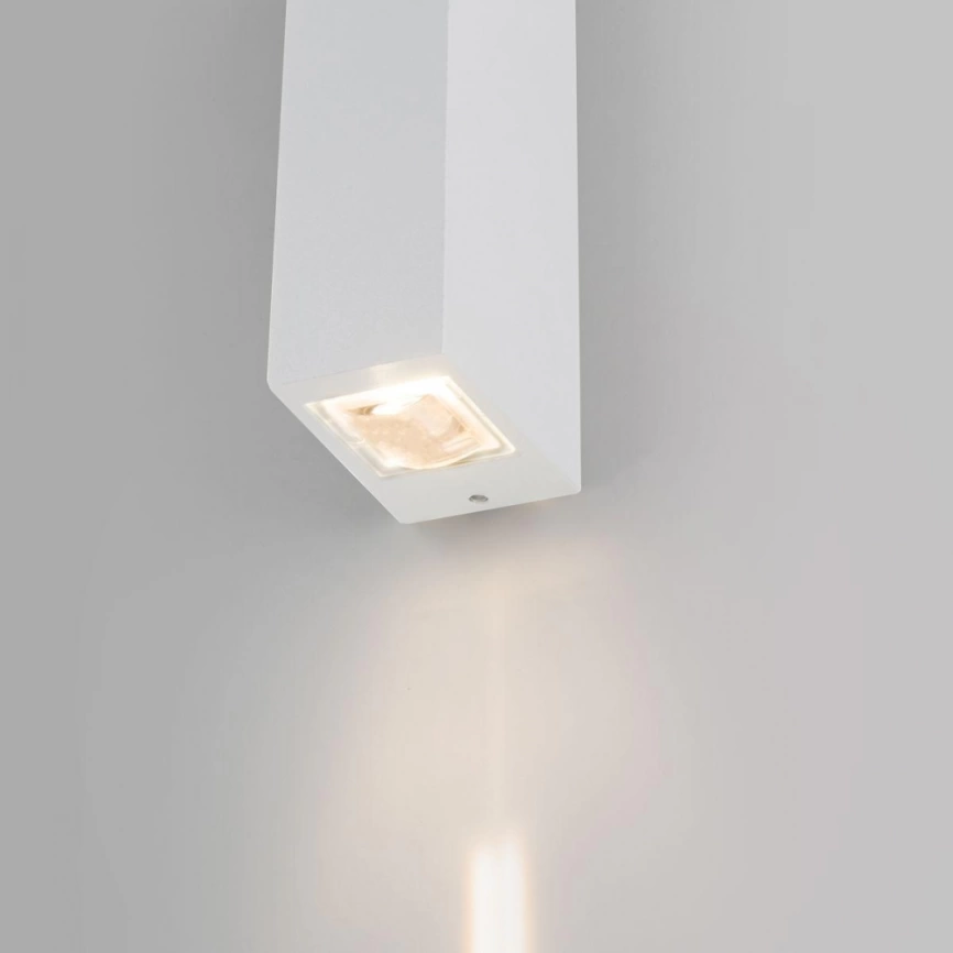 Уличный светодиодный светильник Elektrostandard Blaze LED IP54 35136/W белый (a057049) фото 3